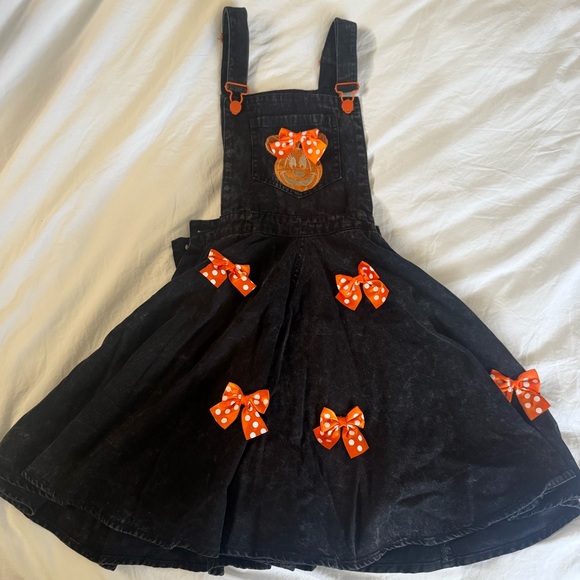 NWT Disney Minnie Mouse Halloween Overalls Romper - Picture 1 of 8